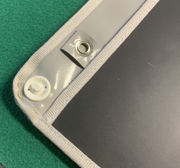 Particolare Chiusura Cartella Con Perfix 02.jpg